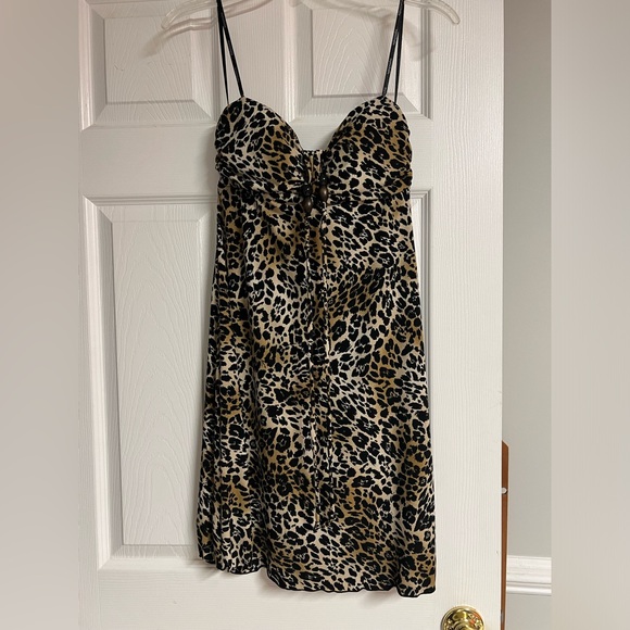 My Michelle Halter Leopard dress Size S - Picture 1 of 9